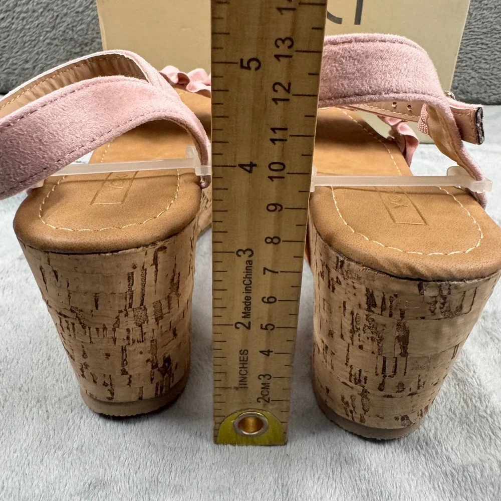 Yoki Carrin-40 Blush Pink Ruffle Cork Wedge Platform Sandals Womens 7.5‎